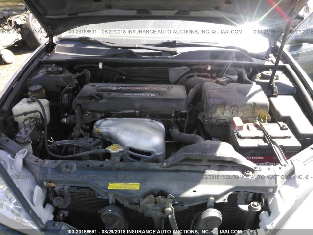 4T1BE30K83U663015 - 2003 TOYOTA CAMRY LE/XLE/SE GREEN photo 10