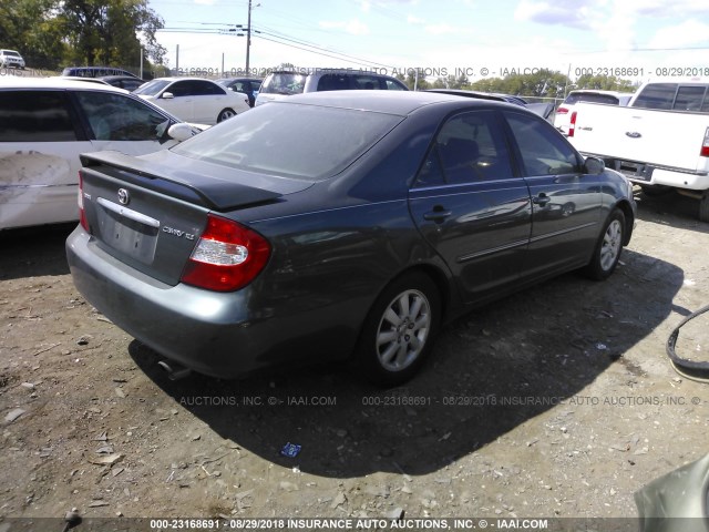 4T1BE30K83U663015 - 2003 TOYOTA CAMRY LE/XLE/SE GREEN photo 4