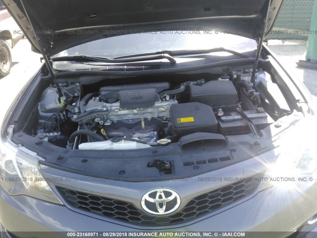 4T1BF1FK9DU284793 - 2013 TOYOTA CAMRY L/SE/LE/XLE შავი ფოტო 10