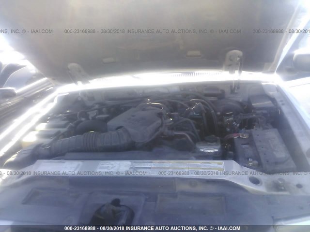 1FMZU67E51UC84747 - 2001 FORD EXPLORER SPORT TR  SILVER photo 10