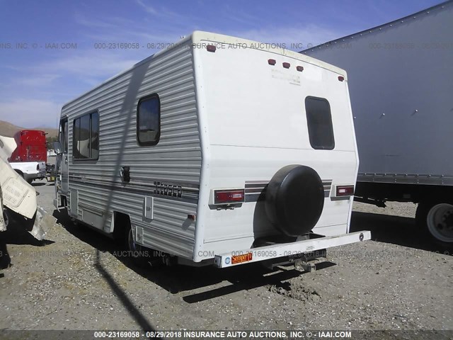 1GBJP37W2H3326408 - 1987 CHEVROLET P30 Marrón foto 3