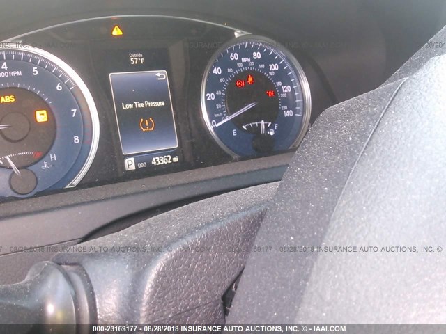 4T4BF1FK8GR573898 - 2016 TOYOTA CAMRY LE/XLE/SE/XSE 灰色 照片 7