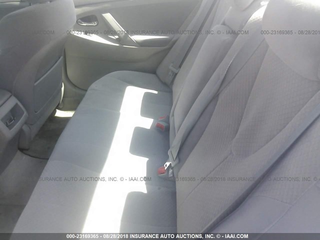 4T1BE46K69U264707 - 2009 TOYOTA CAMRY SE/LE/XLE SILVER photo 8