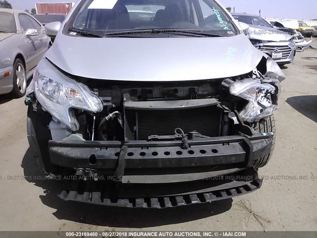 3N1CE2CP7GL365424 - 2016 NISSAN VERSA NOTE S/S PLUS/SV/SL/SR SILVER photo 6