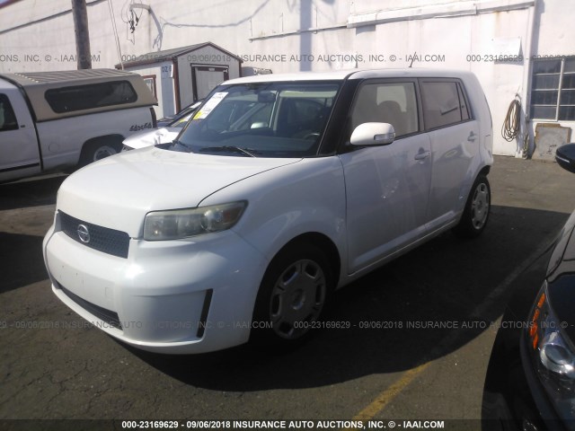 JTLKE50E281049391 - 2008 TOYOTA SCION XB Blanco foto 2
