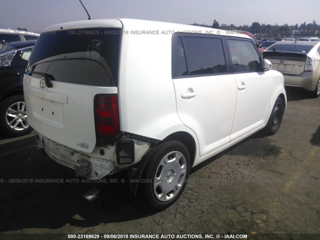 JTLKE50E281049391 - 2008 TOYOTA SCION XB Blanco foto 4