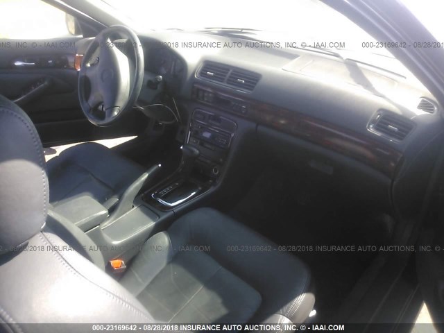 19UYA2252XL005845 - 1999 ACURA 3.0CL Черный фото 5