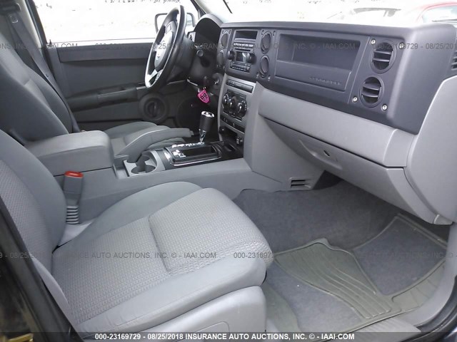 1J8HG48P47C632993 - 2007 JEEP COMMANDER Qara foto 5