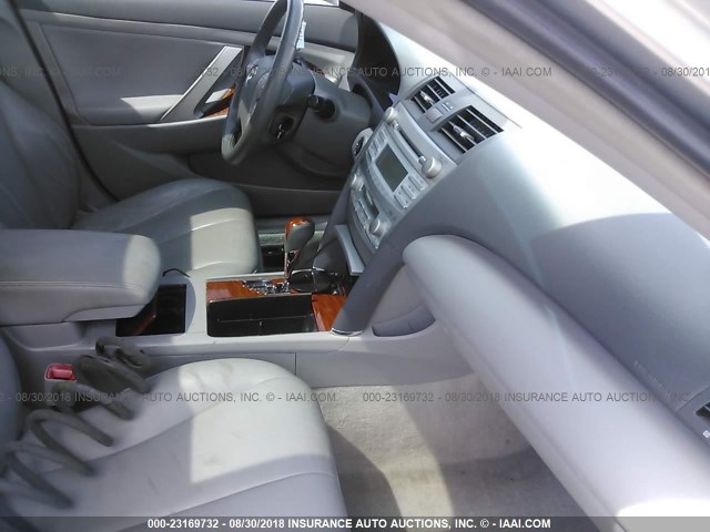 4T1BK46K79U092034 - 2009 TOYOTA CAMRY SE/LE/XLE 银色 照片 5