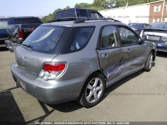 JF1GG67686H819720 - 2006 SUBARU IMPREZA 2.5I SPORTS WAGON GRAY photo 4