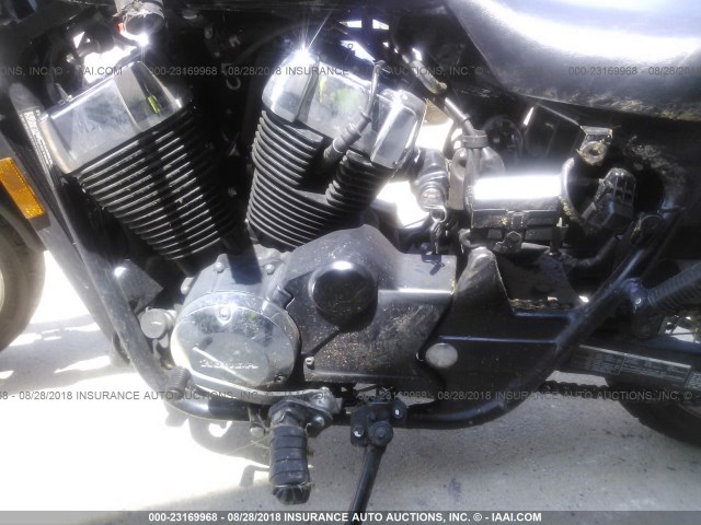 JH2RC5813DK300075 - 2013 HONDA VT750 S BLACK photo 9