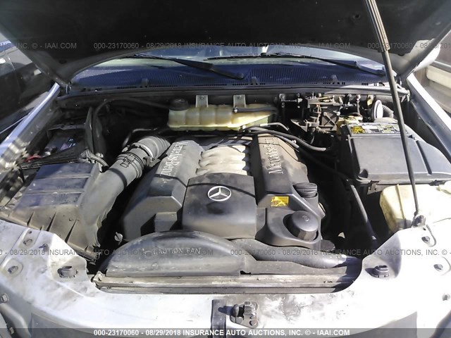 4JGAB72E0XA127072 - 1999 MERCEDES-BENZ ML 430 Silber Foto 10