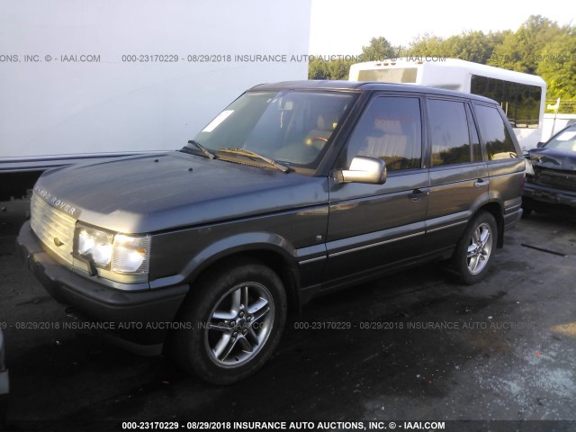 SALPM16452A465947 - 2002 LAND ROVER RANGE ROVER 4.6 HSE LONG WHEELBASE GRAY photo 2