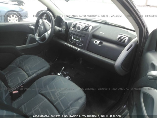 WMEEJ31X89K214947 - 2009 SMART FORTWO PURE/PASSION BLACK photo 5
