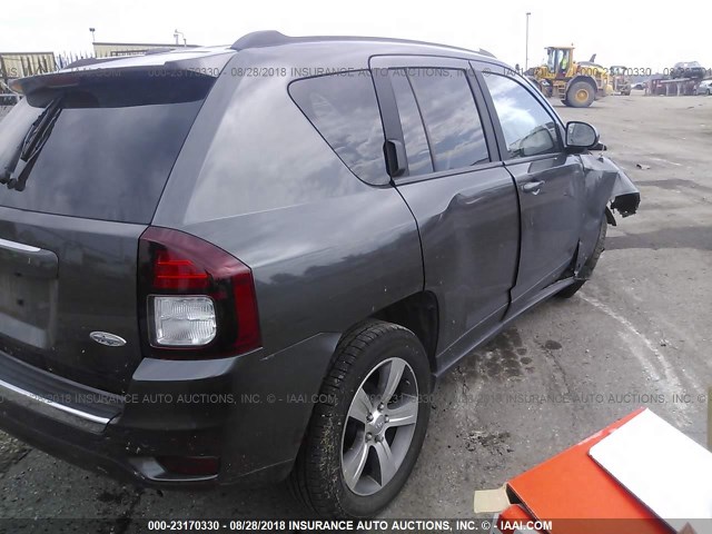 1C4NJDEB7GD764662 - 2016 JEEP COMPASS LATITUDE Grau Foto 4