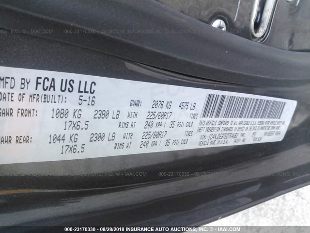 1C4NJDEB7GD764662 - 2016 JEEP COMPASS LATITUDE Grau Foto 9