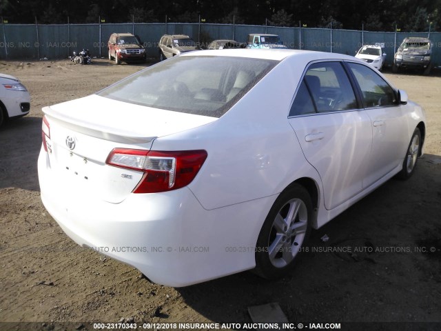 4T1BF1FKXEU845794 - 2014 TOYOTA CAMRY L/SE/LE/XLE Ağ foto 4