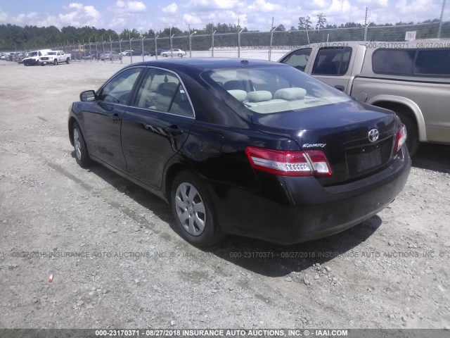 4T1BF3EK7AU511309 - 2010 TOYOTA CAMRY SE/LE/XLE შავი ფოტო 3