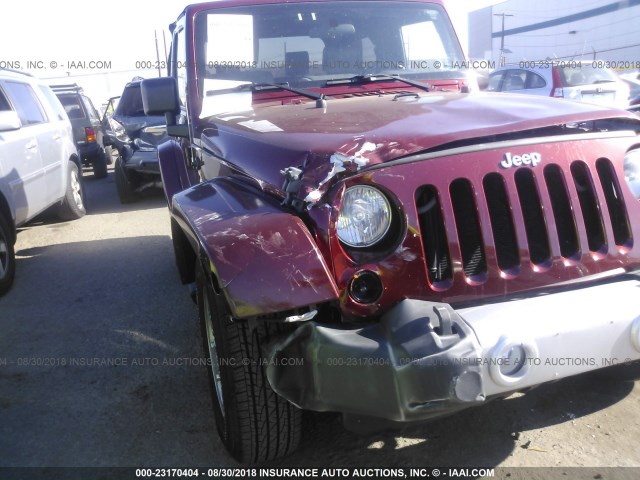 1J4AA5D19AL158588 - 2010 JEEP WRANGLER SAHARA RED photo 6