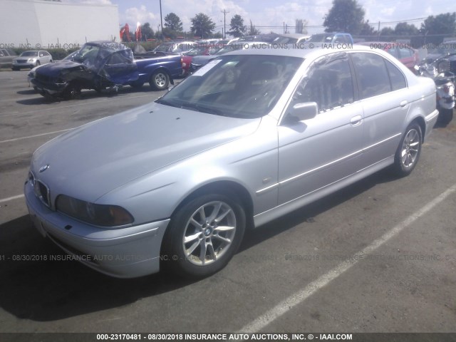 WBADT43443G024423 - 2003 BMW 525 I AUTOMATIC SILVER photo 2