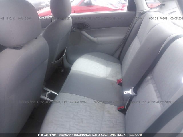 1FAFP34N25W159013 - 2005 FORD FOCUS ZX4 თეთრი ფოტო 8