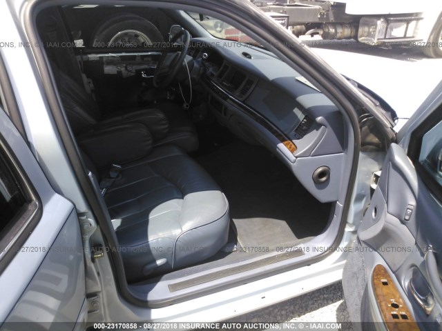 1LNLM81W6VY729207 - 1997 LINCOLN TOWN CAR EXECUTIVE Синий фото 5