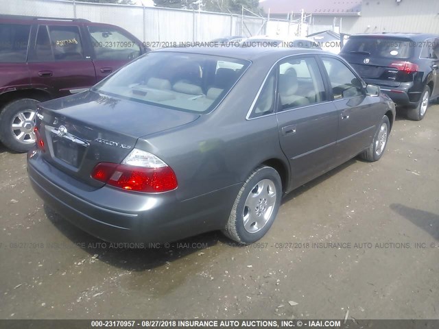 4T1BF28B04U369511 - 2004 TOYOTA AVALON XL/XLS GRAY photo 4