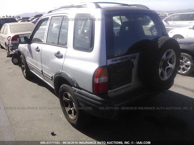 2CNBJ734726903426 - 2002 CHEVROLET TRACKER ZR2 SILVER photo 3