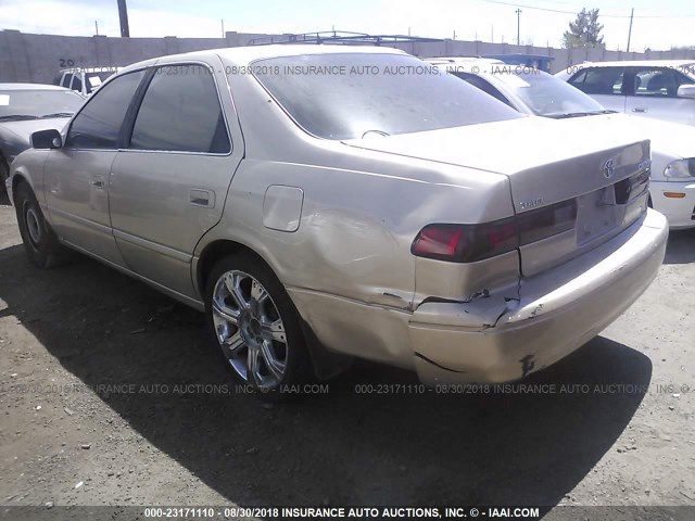 JT2BG28K5X0362463 - 1999 TOYOTA CAMRY LE/XLE TAN photo 6