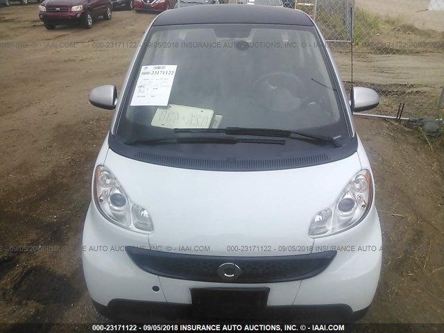 WMEEJ3BA6EK763616 - 2014 SMART FORTWO PURE/PASSION WHITE photo 6