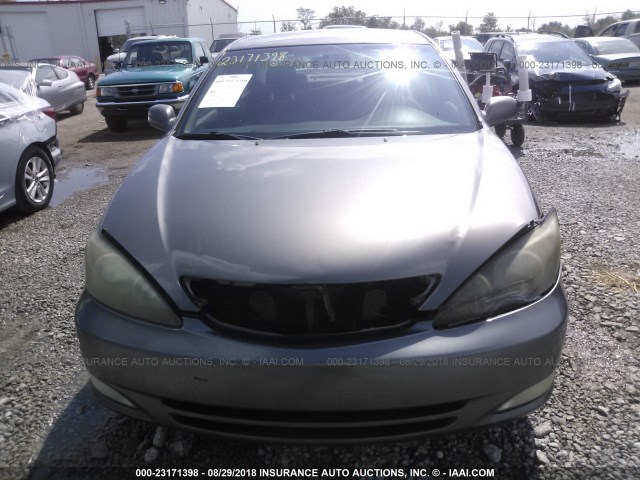 4T1BE32K72U535571 - 2002 TOYOTA CAMRY LE/XLE/SE Сұр фото 6