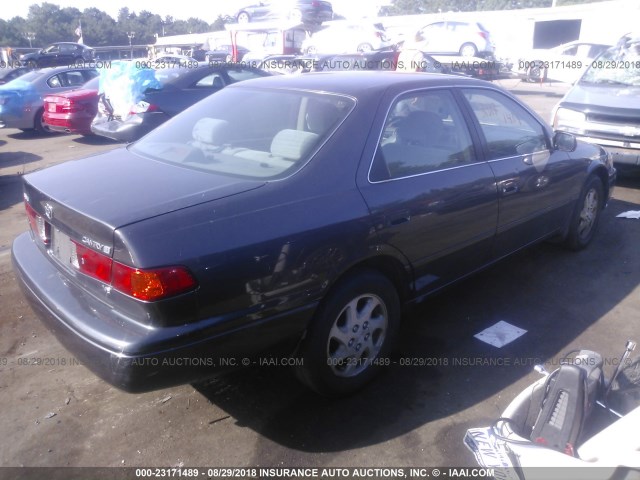 JT2BF22K910298494 - 2001 TOYOTA CAMRY CE/LE/XLE ნაცრისფერი ფოტო 4
