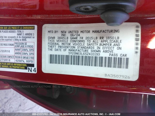 5Y2SN63L65Z410193 - 2005 PONTIAC VIBE GT RED photo 9