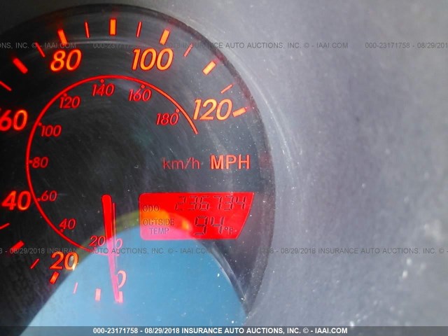 2T1KR32E23C095678 - 2003 TOYOTA COROLLA MATRIX XR SILVER photo 7