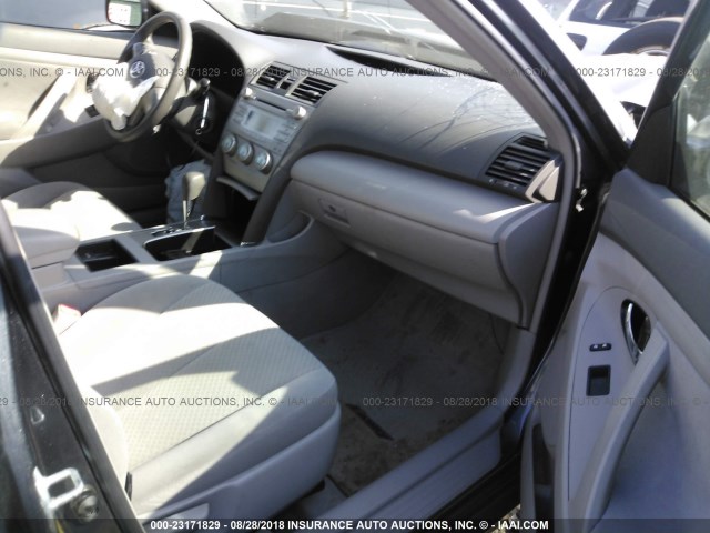 4T1BE46K27U671730 - 2007 TOYOTA CAMRY NEW GENERAT CE/LE/XLE/SE GRAY photo 5