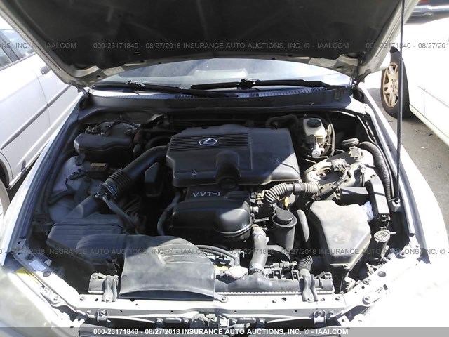 JTHBD192520052670 - 2002 LEXUS IS 300 GRAY photo 10