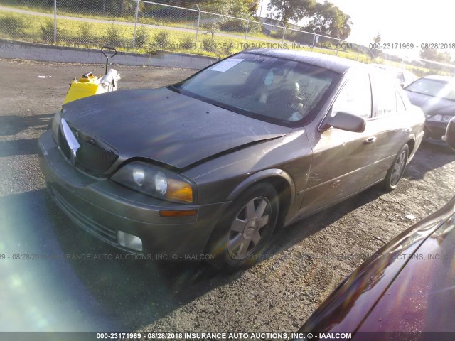 1LNHM86S72Y712617 - 2002 LINCOLN LS 金色 照片 2