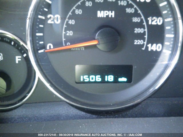 1J8HG48KX7C577776 - 2007 JEEP COMMANDER SILVER photo 7