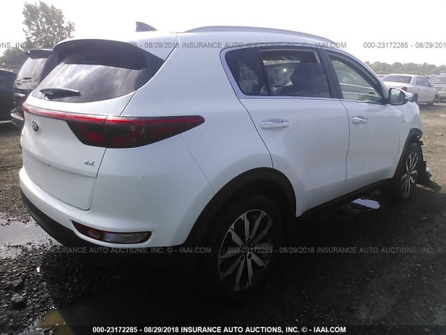 KNDPNCAC9H7187915 - 2017 KIA SPORTAGE EX WHITE photo 4