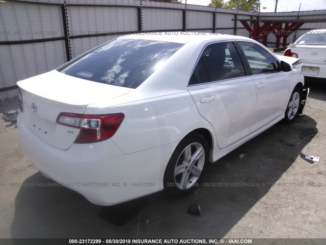 4T1BF1FK4DU297452 - 2013 TOYOTA CAMRY L/SE/LE/XLE თეთრი ფოტო 4