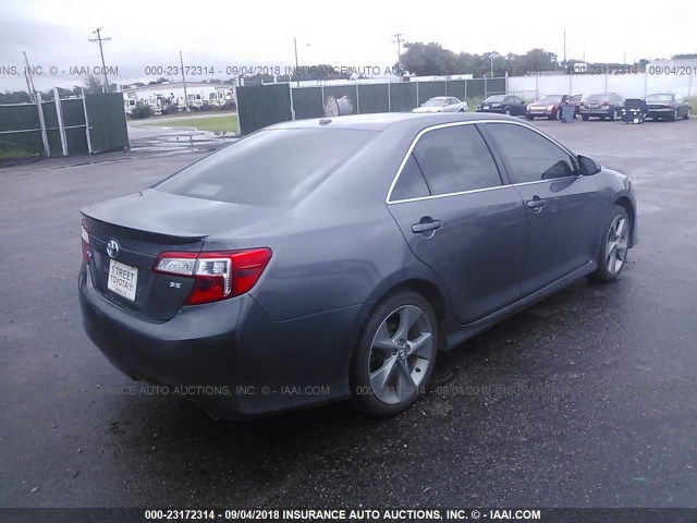 4T1BK1FK4DU536431 - 2013 TOYOTA CAMRY SE/XLE GRAY photo 4