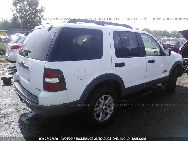 1FMEU73EX6ZA20234 - 2006 FORD EXPLORER XLT WHITE photo 4