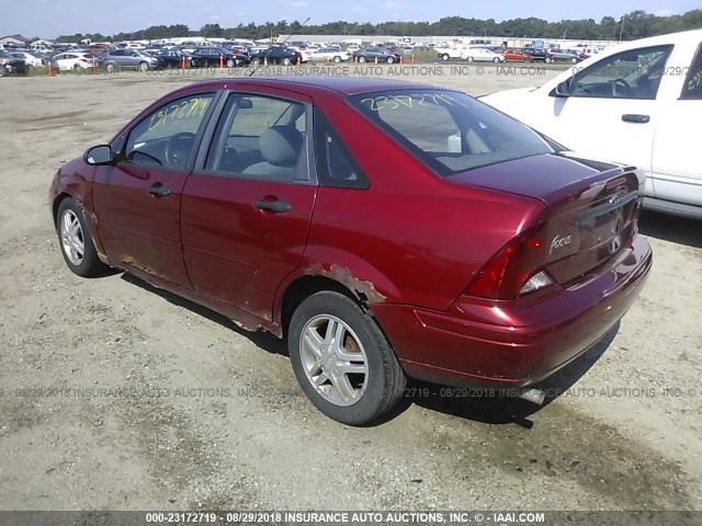 1FAFP34384W166948 - 2004 FORD FOCUS SE COMFORT/SE SPORT RED photo 3