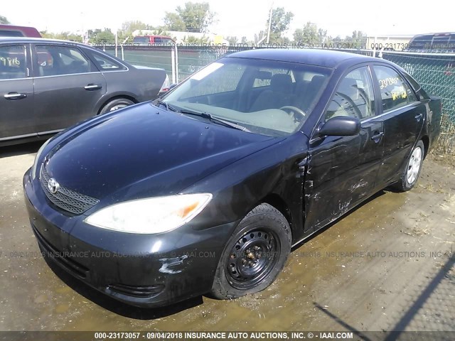 4T1BE32K92U027490 - 2002 TOYOTA CAMRY LE/XLE/SE Qara foto 6