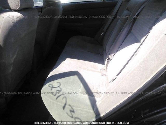 4T1BE32K92U027490 - 2002 TOYOTA CAMRY LE/XLE/SE Qara foto 8