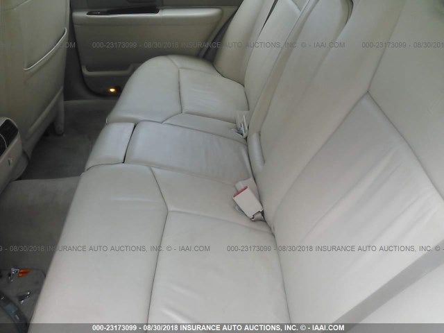 1LNHM83V56Y651255 - 2006 LINCOLN TOWN CAR DESIGNER WHITE photo 8