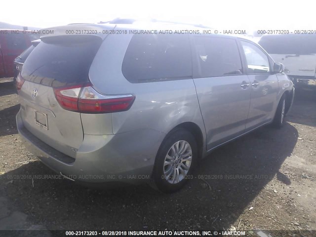 5TDYK3DCXGS702059 - 2016 TOYOTA SIENNA XLE/LIMITED SILVER photo 4