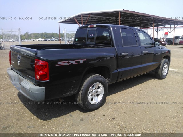 1D7HE38K98S501843 - 2008 DODGE DAKOTA SXT BLACK photo 4