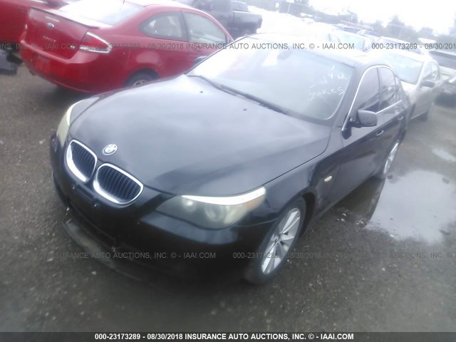 WBANB33555B115761 - 2005 BMW 545 I BLACK photo 2