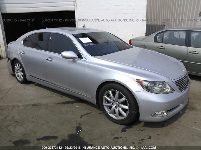 JTHGL46F685029119 - 2008 LEXUS LS 460L SILVER photo 1